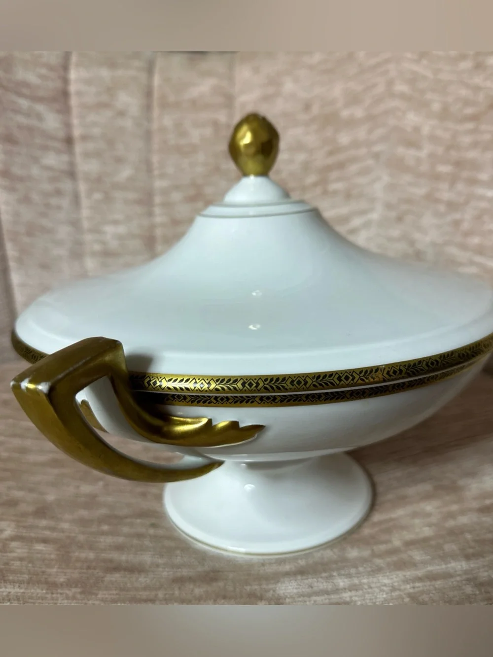 Wittelsbach Lidded Serving Dish Bowl Tureen Gold Porcelain Germany
